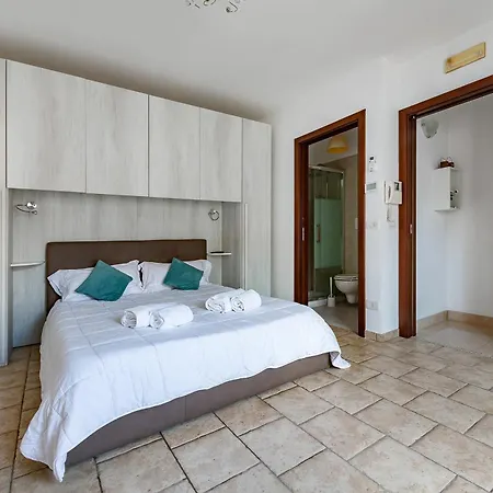 Ferienhaus Helios - Happy Conversano